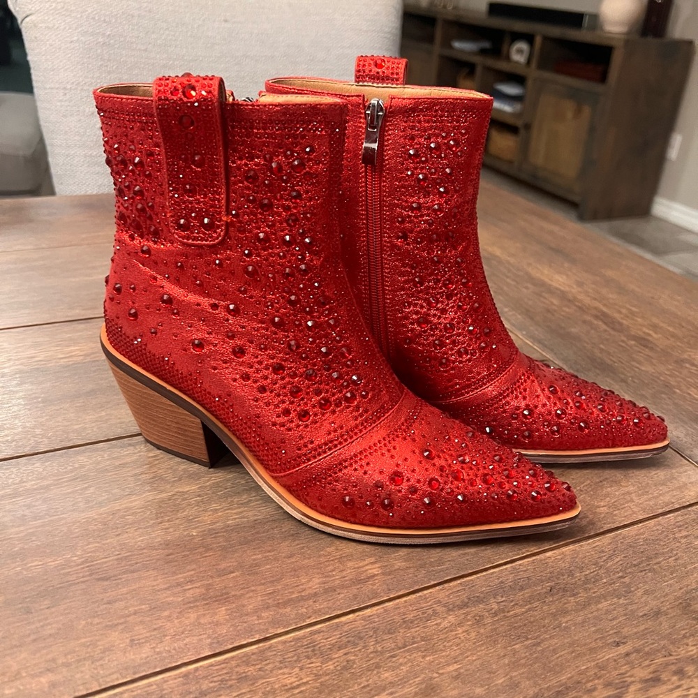 Isnom Red Rhinestone Sparkly Cowboy Boots - Picture 4 of 11